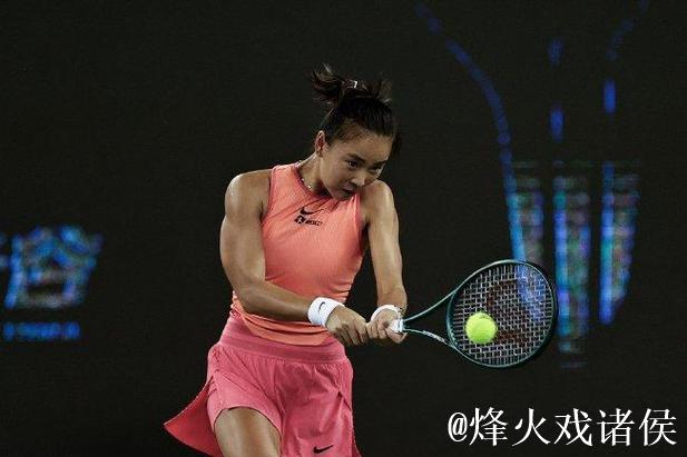 武网正赛首日袁悦王欣瑜开门红 金花组合进次轮